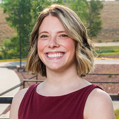 Bethany Casali headshot